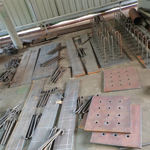 有哪些其他因素会影响宣城预埋件位置的确定？